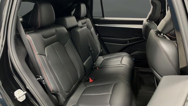 Used 2025 Jeep Wagoneer S Launch Edition AWD/4WD image 25