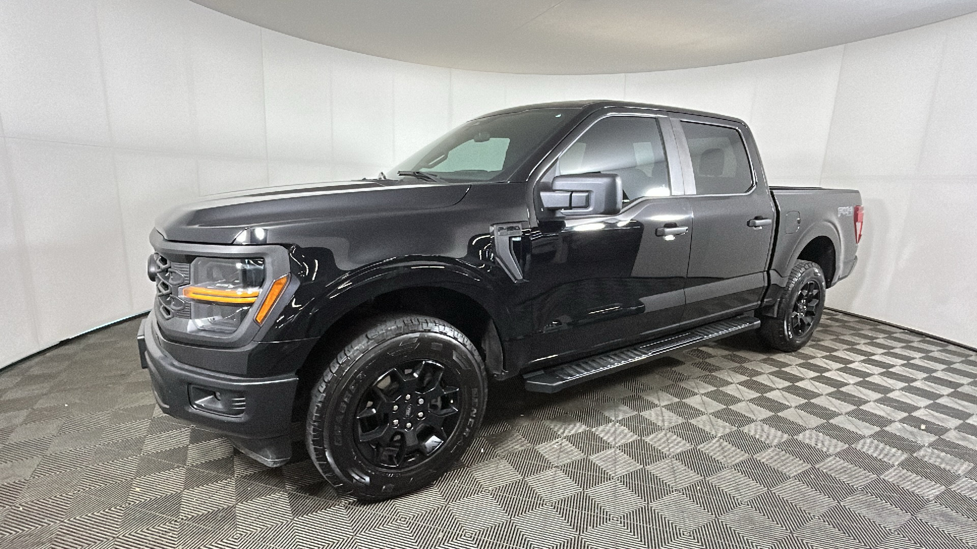 Used 2024 Ford F150 STX w/ Equipment Group 201A FX4 AWD/4WD image 7