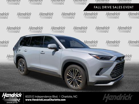 Used 2026 Toyota Grand Highlander AWD Hybrid image 1