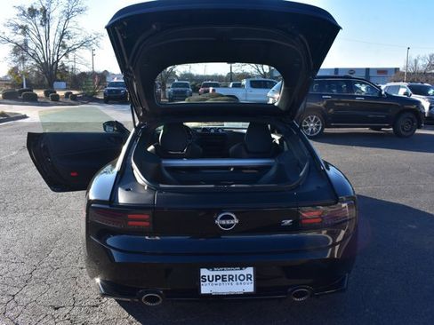 Used 2024 Nissan Z Performance w/ Floor Mat Package image 15