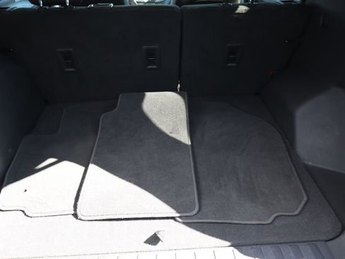 Used 2020 Chevrolet Equinox LT image 21