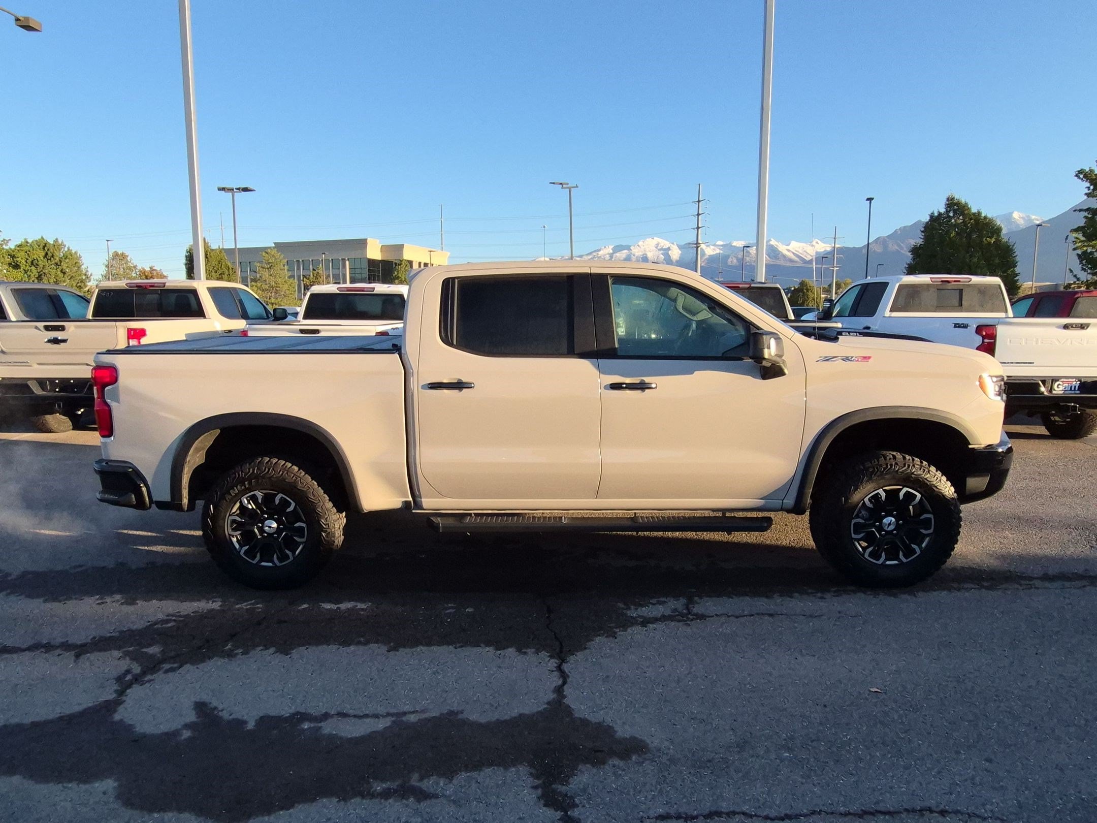 Used 2026 Chevrolet Silverado 1500 ZR2 AWD/4WD image 2