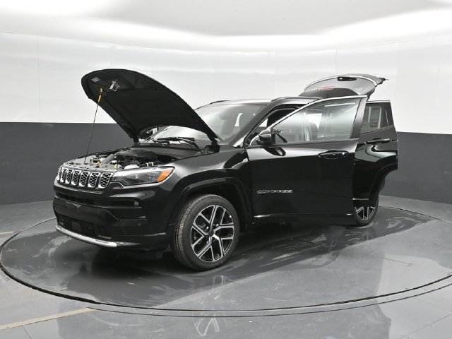 New 2025 Jeep Compass Limited w/ Elite Group AWD/4WD image 39