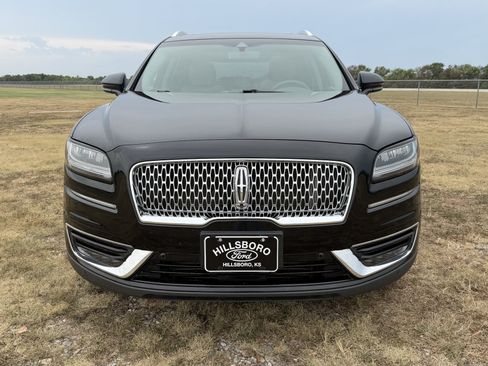 Used 2020 Lincoln Nautilus Reserve w/ Equipment Group 201A FWD image 14