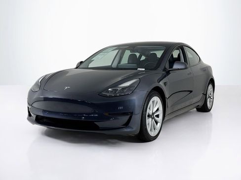 Used 2022 Tesla Model 3 Long Range image 1