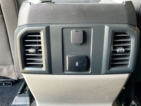 Used 2018 Ford F150 XL w/ Equipment Group 101A Mid AWD/4WD image 23