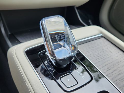 New 2026 Volvo XC90 T8 Ultra w/ Protection Package Premier image 15