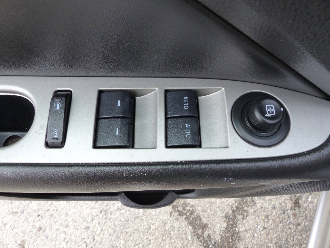 Used 2012 Ford Fusion SEL FWD image 21