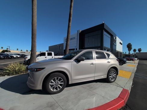 Used 2024 MAZDA CX-5 AWD 2.5 S w/ Select Package image 5