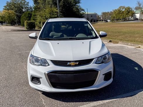 Used 2020 Chevrolet Sonic LT image 8
