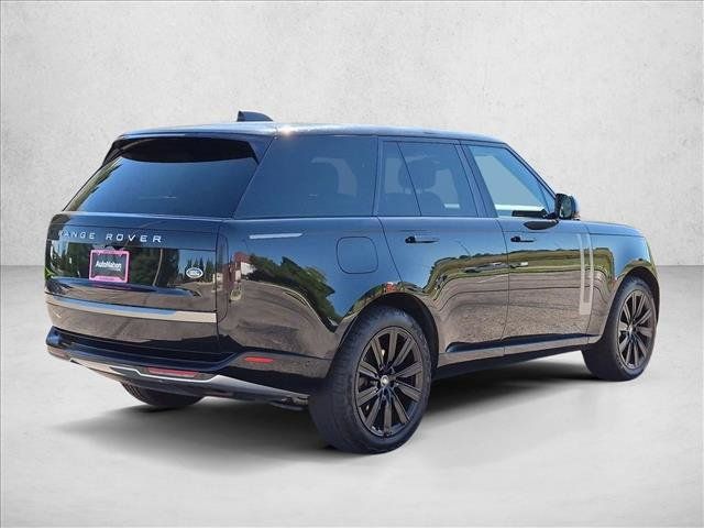 Used 2023 Land Rover Range Rover SE AWD/4WD image 5