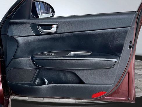 Used 2020 Kia Optima LX FWD image 24