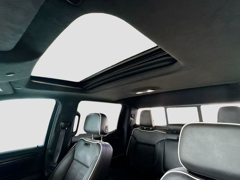 Used 2023 GMC Sierra 1500 AT4X image 23