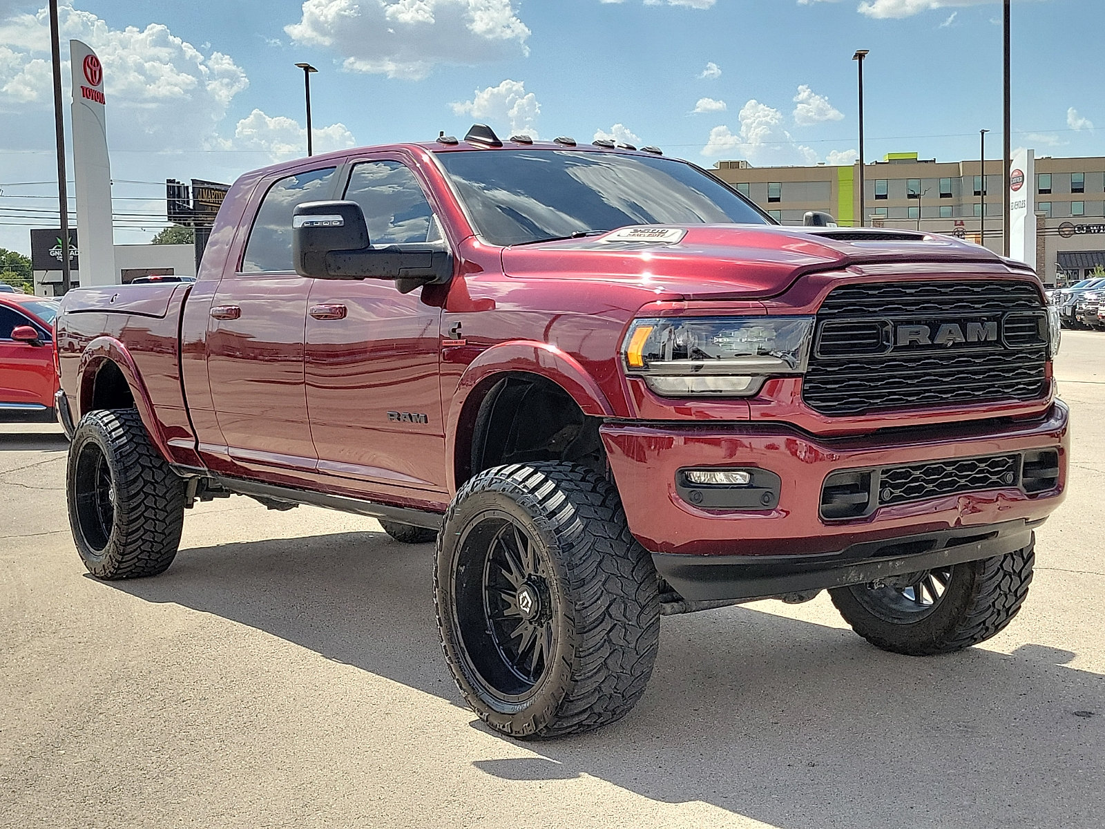 Used 2024 RAM 2500 Limited AWD/4WD image 6