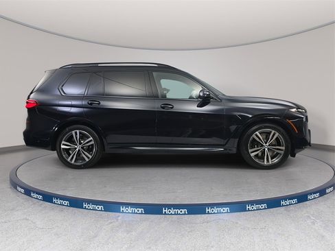 New 2026 BMW X7 xDrive40i w/ M Sport Package image 4
