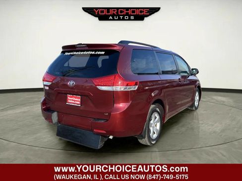 Used 2011 Toyota Sienna LE image 6