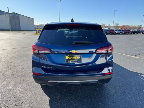 Used 2022 Chevrolet Equinox LT image 4