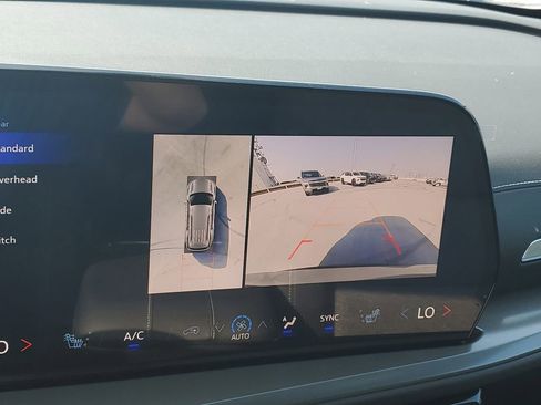 New 2026 Chevrolet Traverse LT w/ Driver Confidence Package image 25