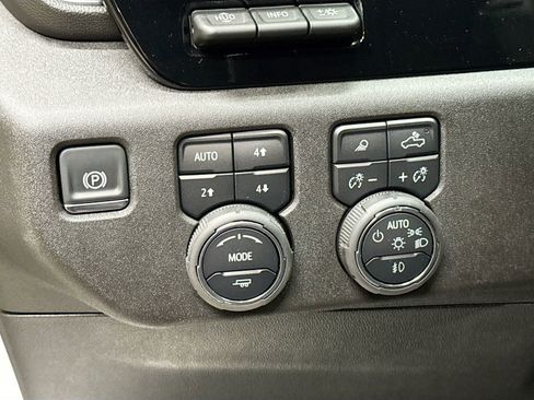 Used 2025 Chevrolet Silverado 2500 LTZ w/ Trail Boss Package image 13