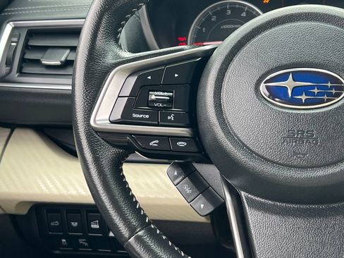 Used 2021 Subaru Ascent Premium w/ Convenience Package image 28