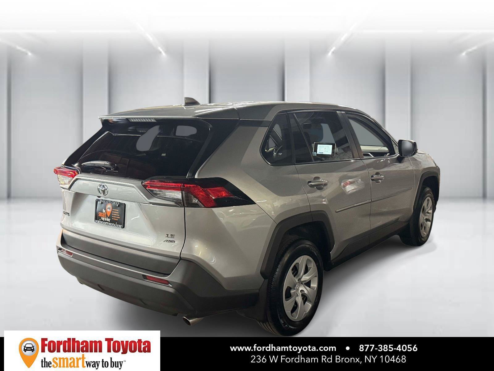 Certified 2023 Toyota RAV4 LE AWD/4WD image 7