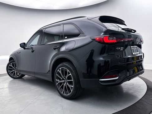 Certified 2025 MAZDA CX-70 Plug-In Hybrid w/ Premium Pkg image 2