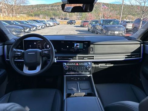 Certified 2025 Hyundai Santa Fe Limited image 12