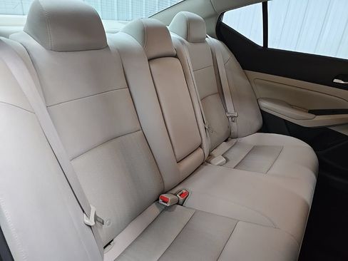 Used 2020 Nissan Altima 2.5 S FWD image 17