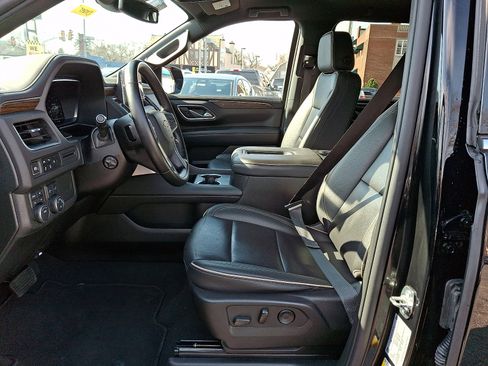 Certified 2024 Chevrolet Suburban Premier image 16