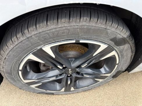 Used 2022 Kia K5 GT-Line w/ GT-Line Awd Premium Package image 9