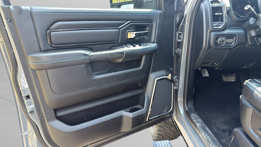Used 2024 RAM 2500 Rebel w/ Towing Technology Group AWD/4WD image 31