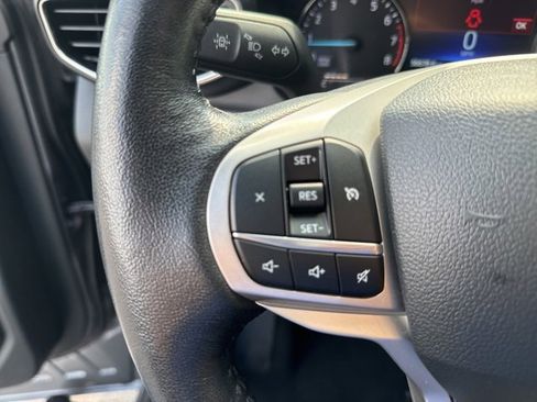 Used 2023 Ford Explorer XLT w/ Equipment Group 202A image 13