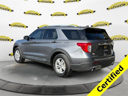 Used 2021 Ford Explorer Limited w/ Equipment Group 301A image 3