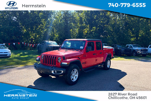 Used 2022 Jeep Gladiator Sport AWD/4WD image 3
