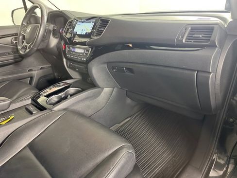Used 2019 Honda Pilot Touring image 33