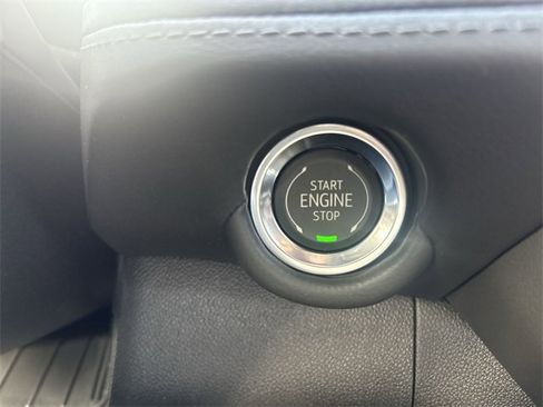 New 2026 Chevrolet Suburban LT w/ Comfort Package image 17