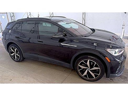 Used 2023 Volkswagen ID.4 Pro S Plus AWD/4WD image 2