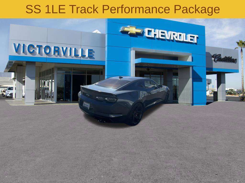 Used 2019 Chevrolet Camaro SS RWD image 6