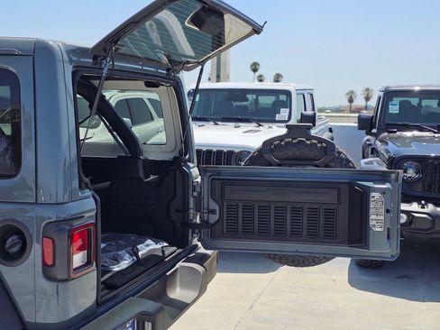 New 2026 Jeep Wrangler Unlimited Sport AWD/4WD image 8