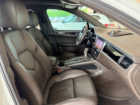 Used 2019 Porsche Macan S AWD/4WD image 15