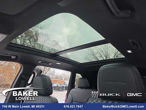 New 2026 GMC Acadia Denali w/ Super Cruise Package image 32