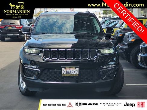 Certified 2023 Jeep Grand Cherokee Limited AWD/4WD image 2