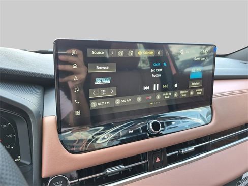 New 2025 Mitsubishi Outlander SEL image 16