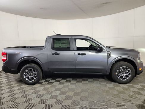 New 2026 Ford Maverick XLT w/ XLT Luxury Package FWD image 9