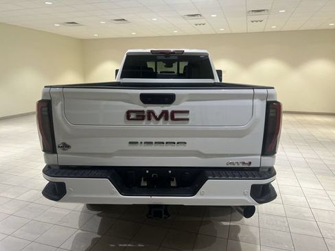 Certified 2025 GMC Sierra 3500 AT4 w/ AT4 Premium Plus Package AWD/4WD image 4