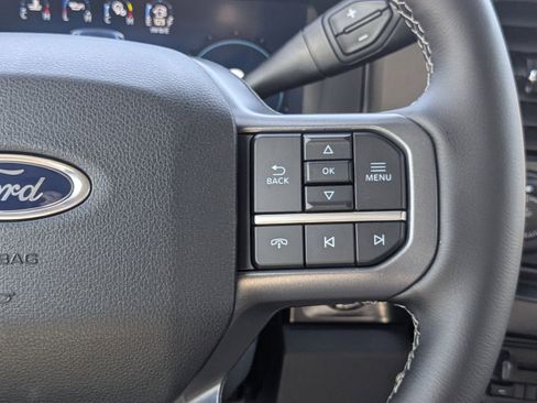 New 2026 Ford F250 Lariat w/ Black Appearance Package image 29