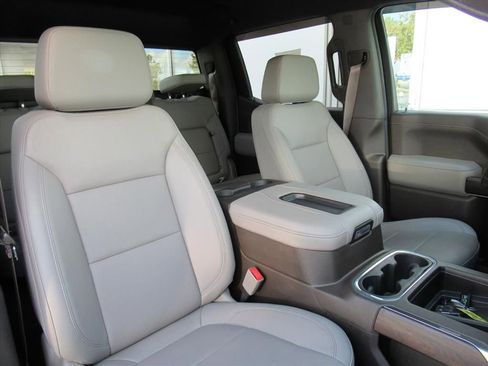 Used 2021 GMC Sierra 1500 SLT w/ SLT Convenience Package image 10