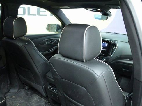 Used 2024 Chevrolet Traverse Premier w/ Redline Edition image 10