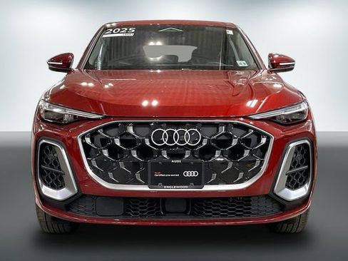 Certified 2025 Audi Q5 Premium Plus w/ Premium Plus AWD/4WD image 3