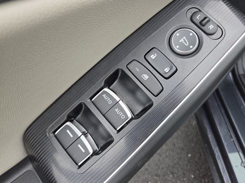Certified 2024 Honda Civic Sport Touring image 32